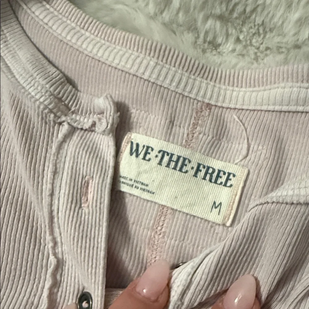 We The Free Light Pink Long Sleeve Top - Picture 2 of 5